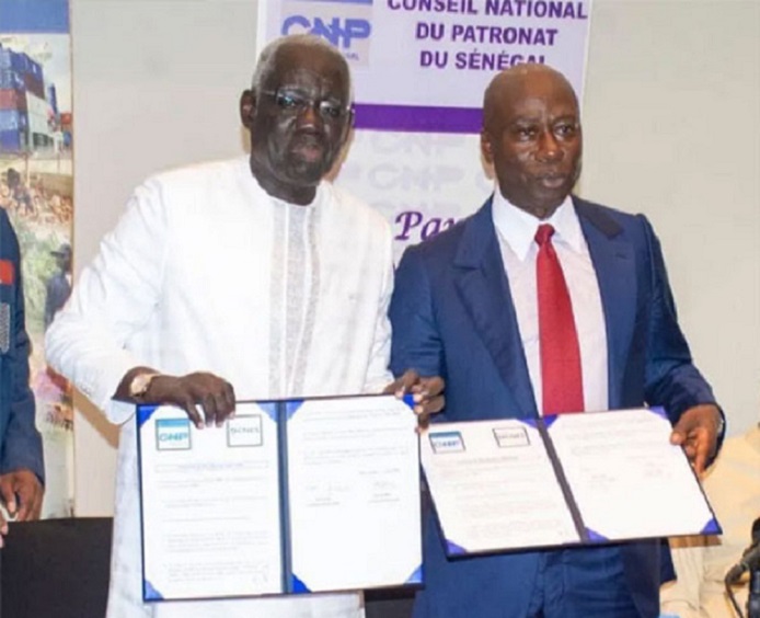 Reunification CNP/CNES : Signature du protocole